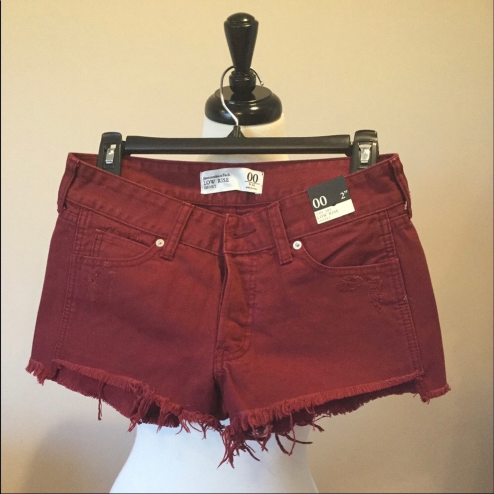 Abercrombie and Fitch, Size Jr 00, Maroon shorts NWT - Picture 3 of 3